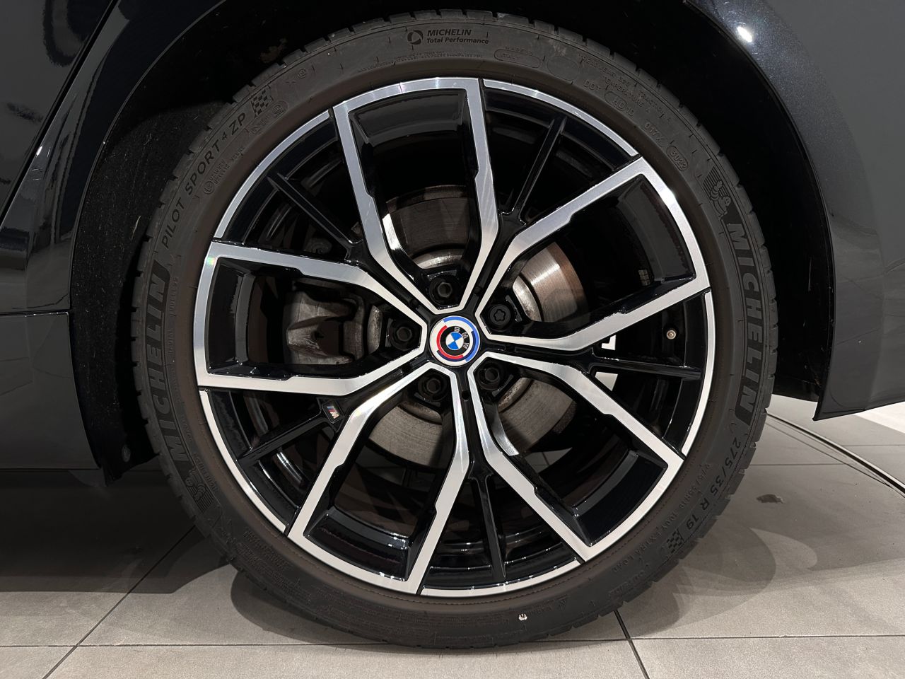 520d xDrive Touring RHD