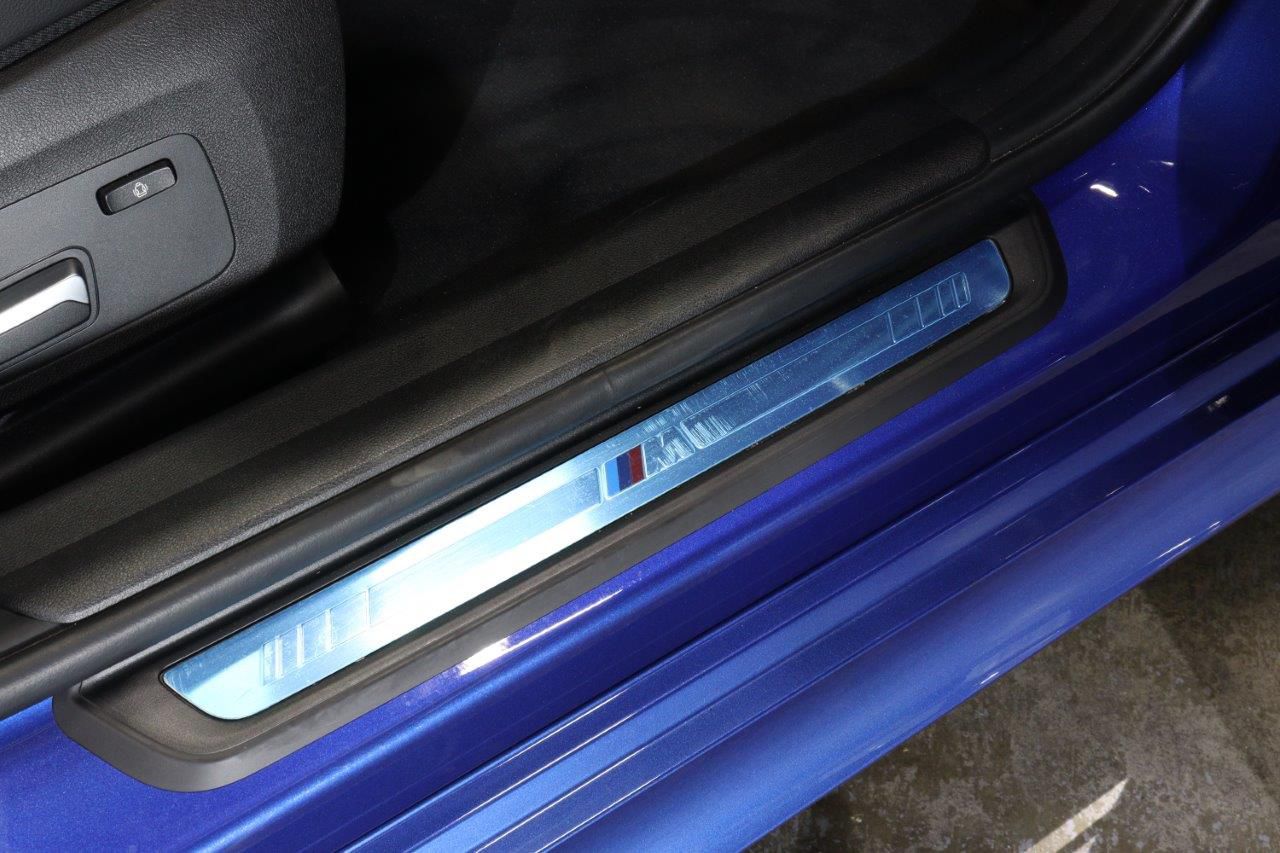 320d xDrive Berline RHD