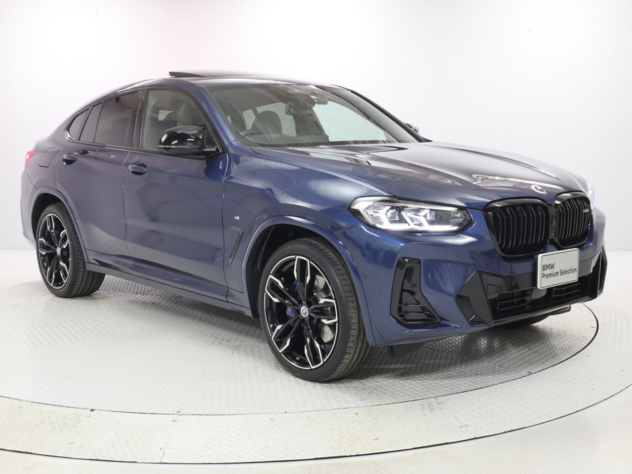 G02 X4 M40i RHD LCI