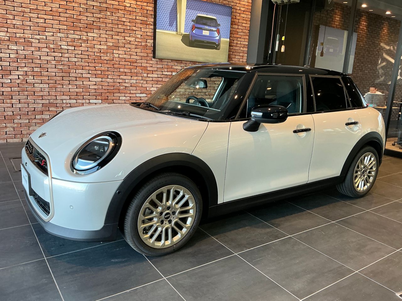 F65 MINI Cooper S 5Dr