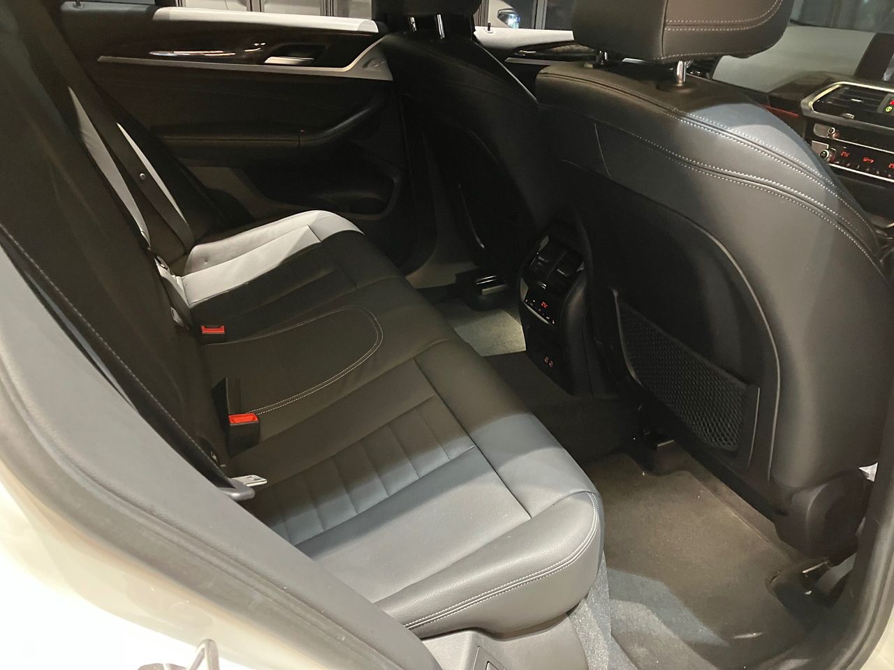 X4 xDrive20d RHD
