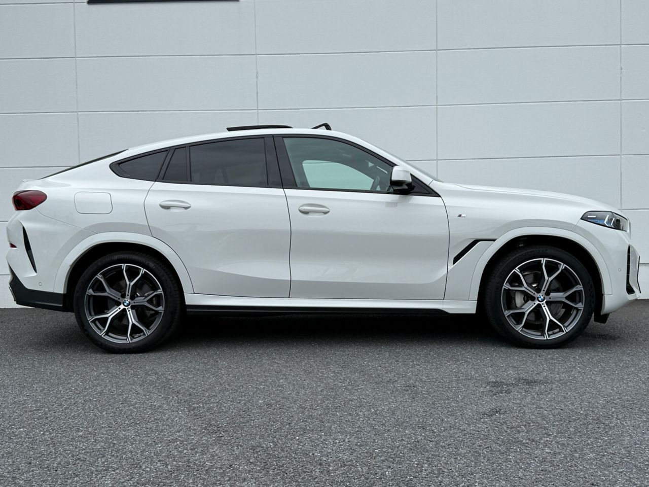 X6 xDrive30d M Sport RHD