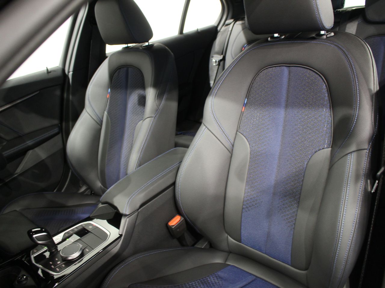 F40 118d Sports Hatch 5-door B47 2.0d