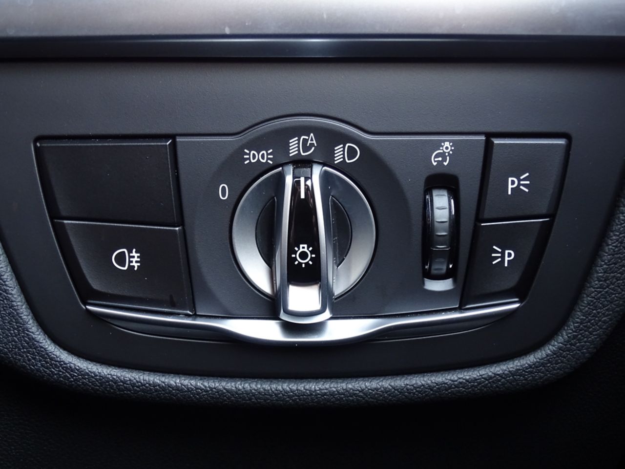 G01 X3 xDrive20d RHD ZA LCI