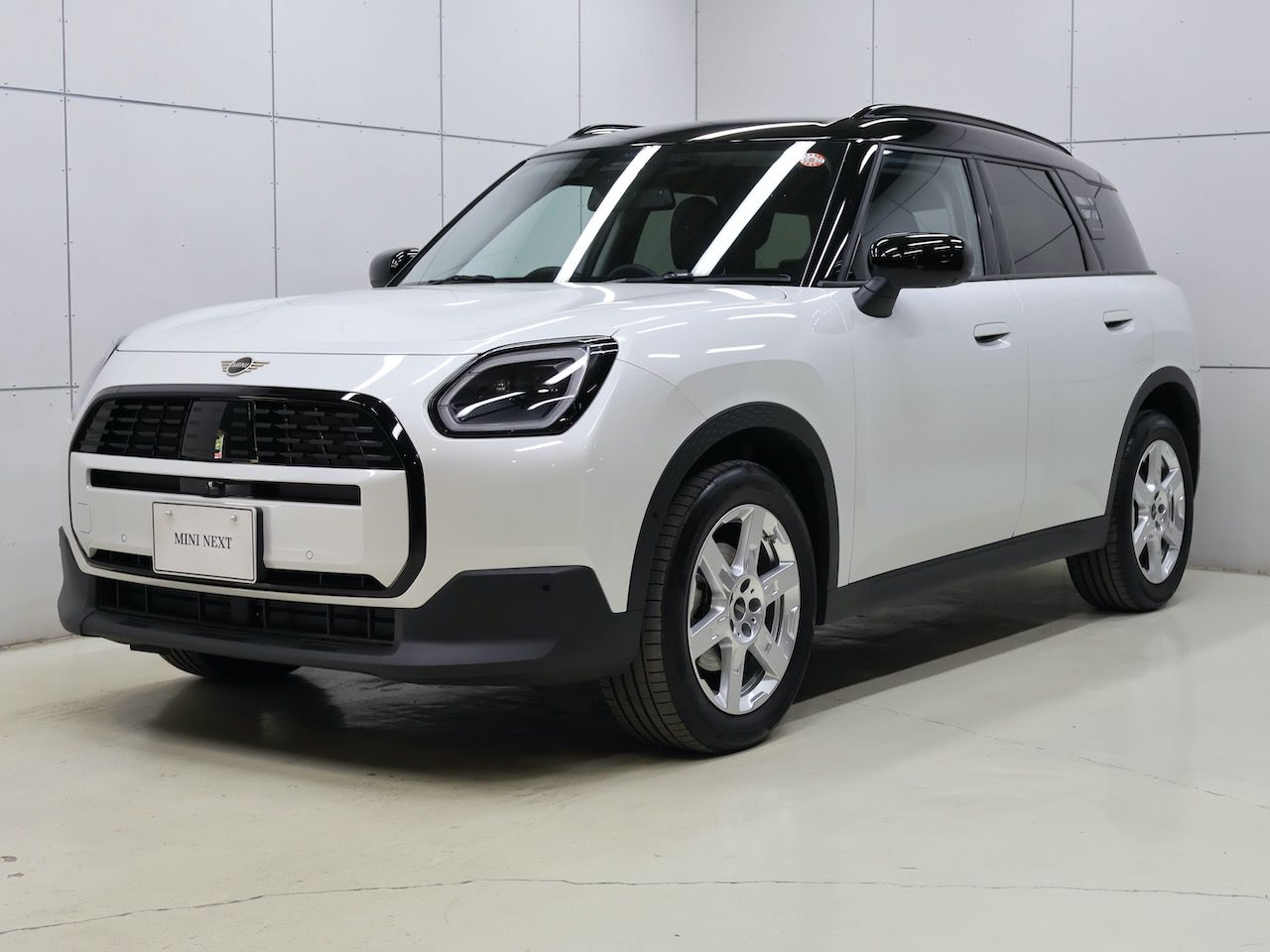THE NEW MINI COUNTRYMAN D