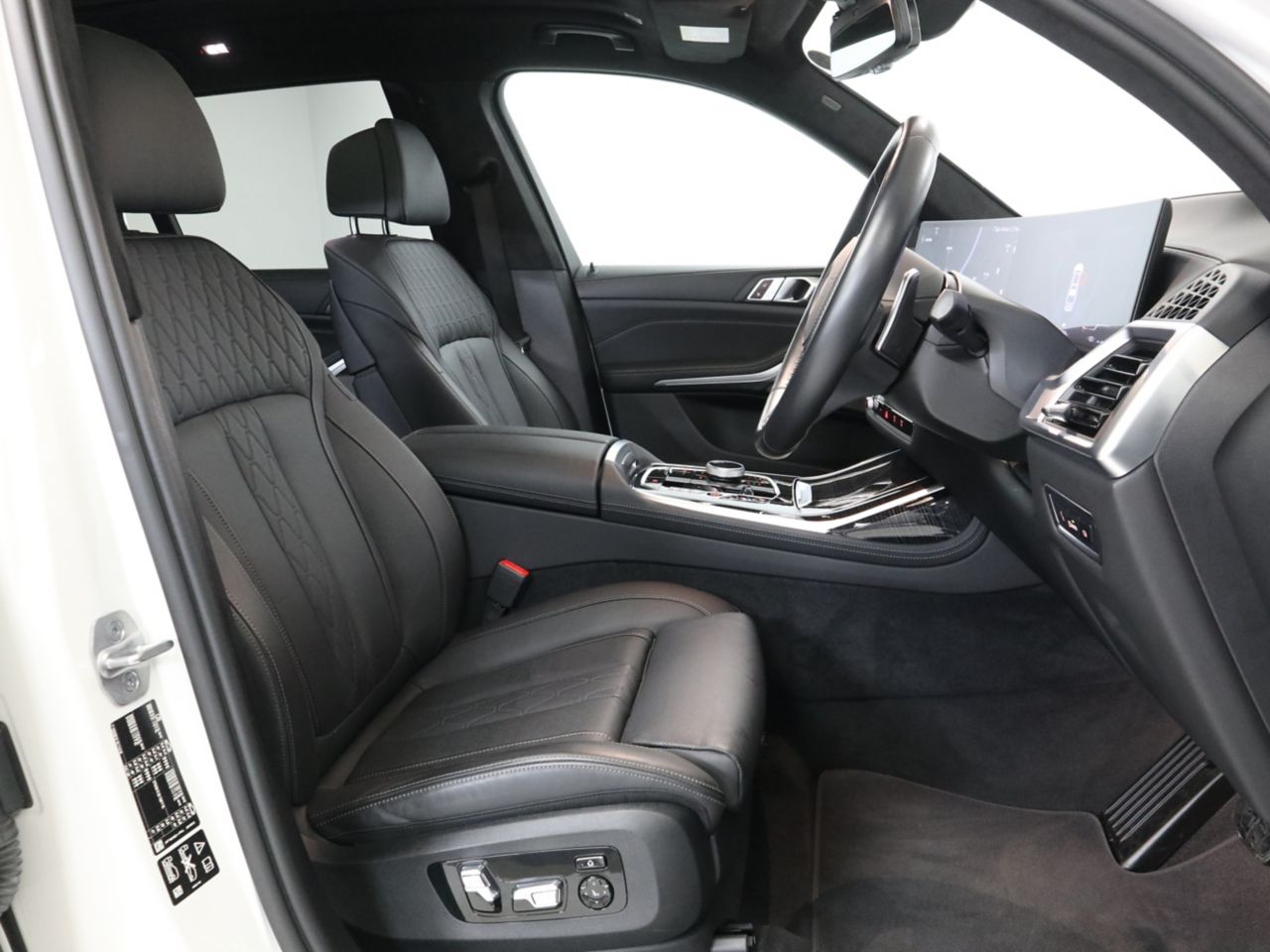 X7 xDrive40d RHD US