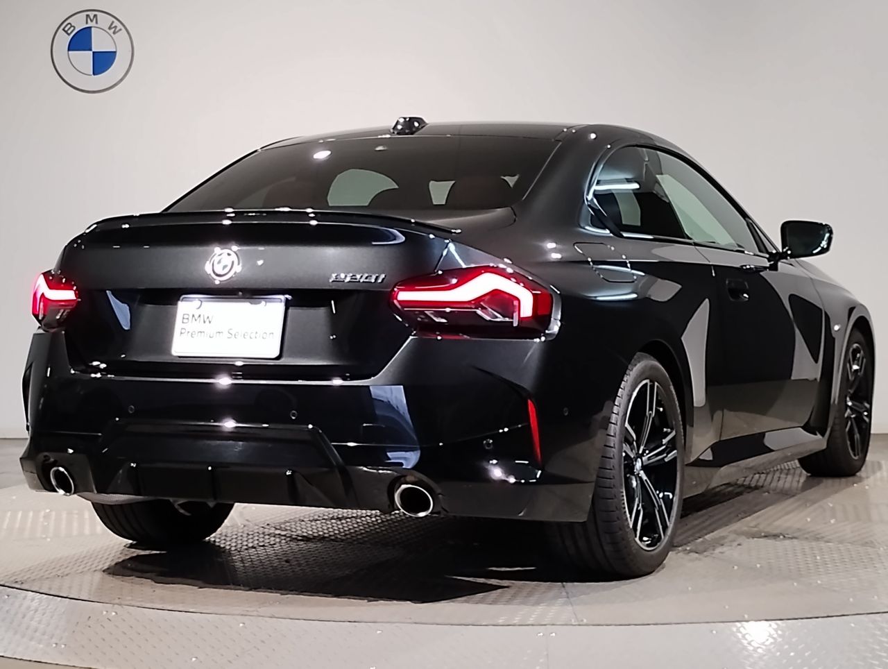 G42 220i Coupe
