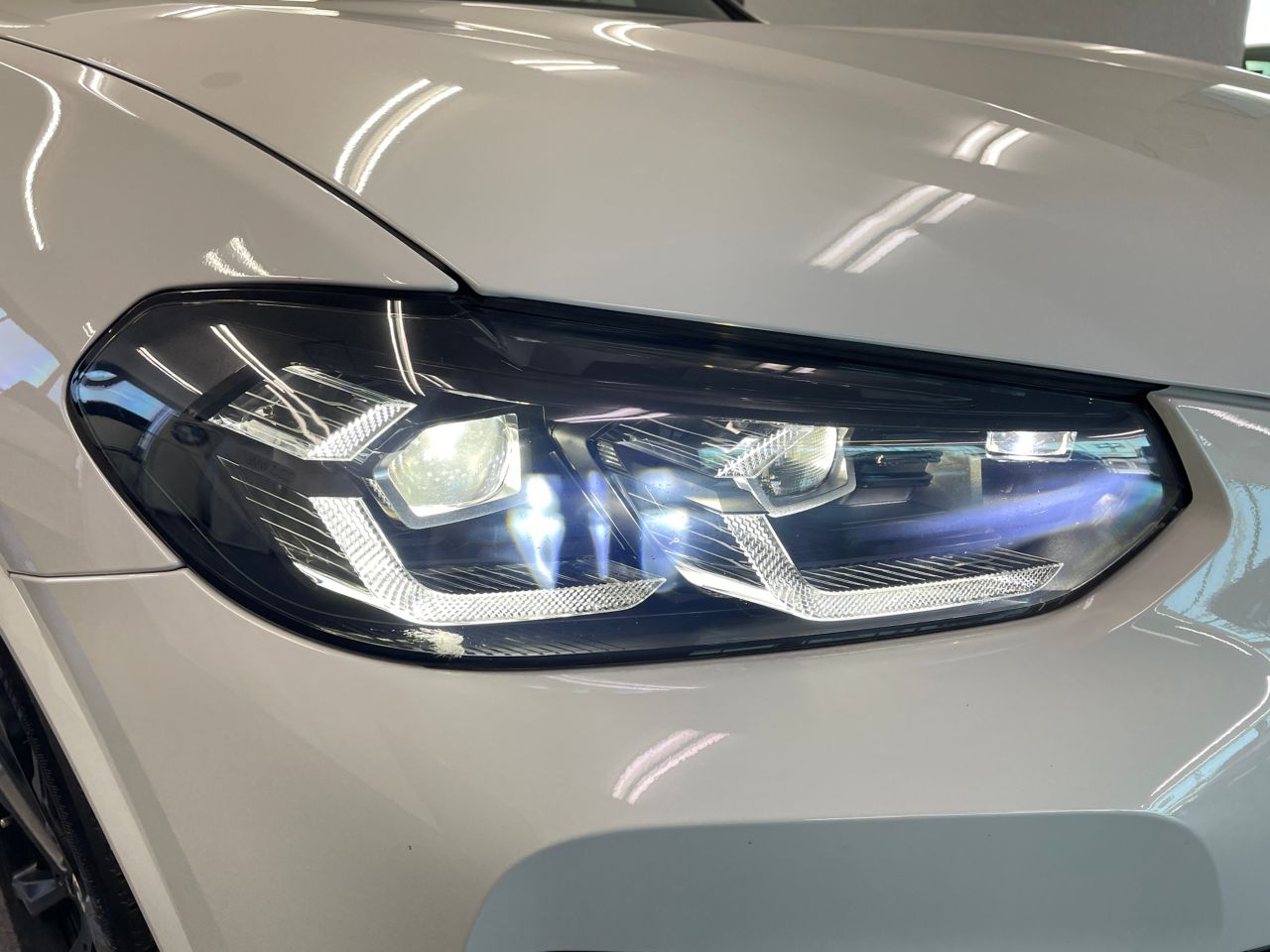 G01 X3 M40i RHD LCI ZA