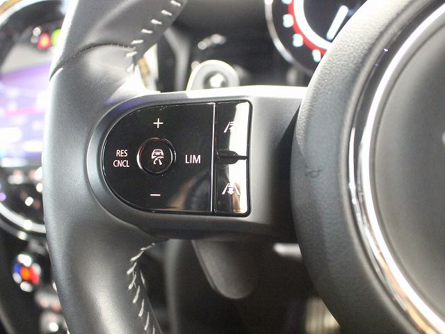 MINI JCW 3 Dr