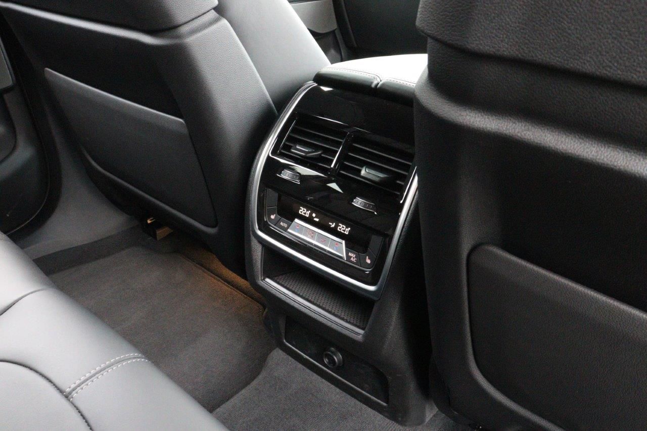 X6 xDrive30d M Sport RHD