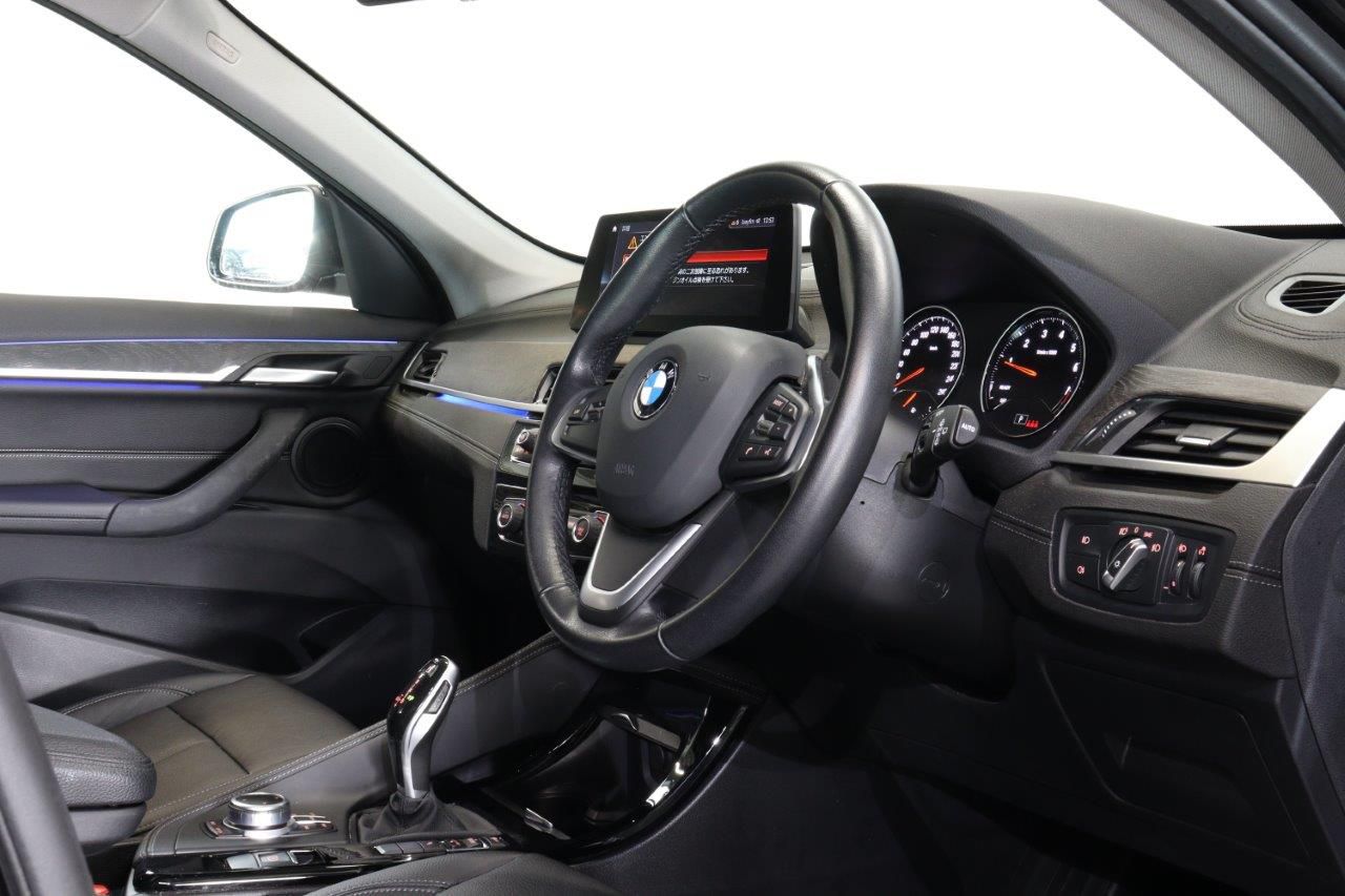 X1 sDrive18i RHD