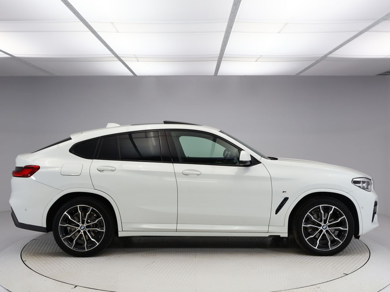 X4 xDrive20d RHD