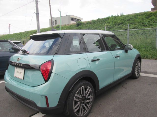 MINI Cooper C 5-doors