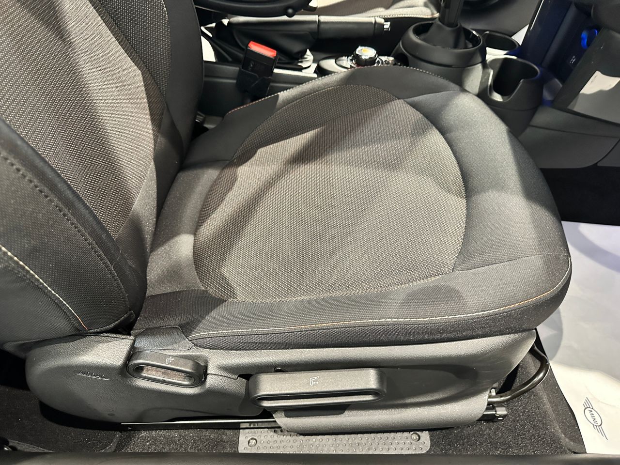 MINI Cooper D 3-Door Hatch