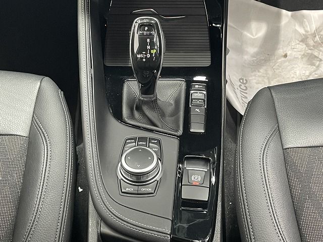 X1 sDrive18i RHD