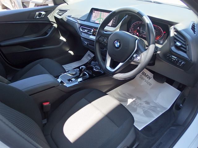F40 118d Sports Hatch 5-door B47 2.0d