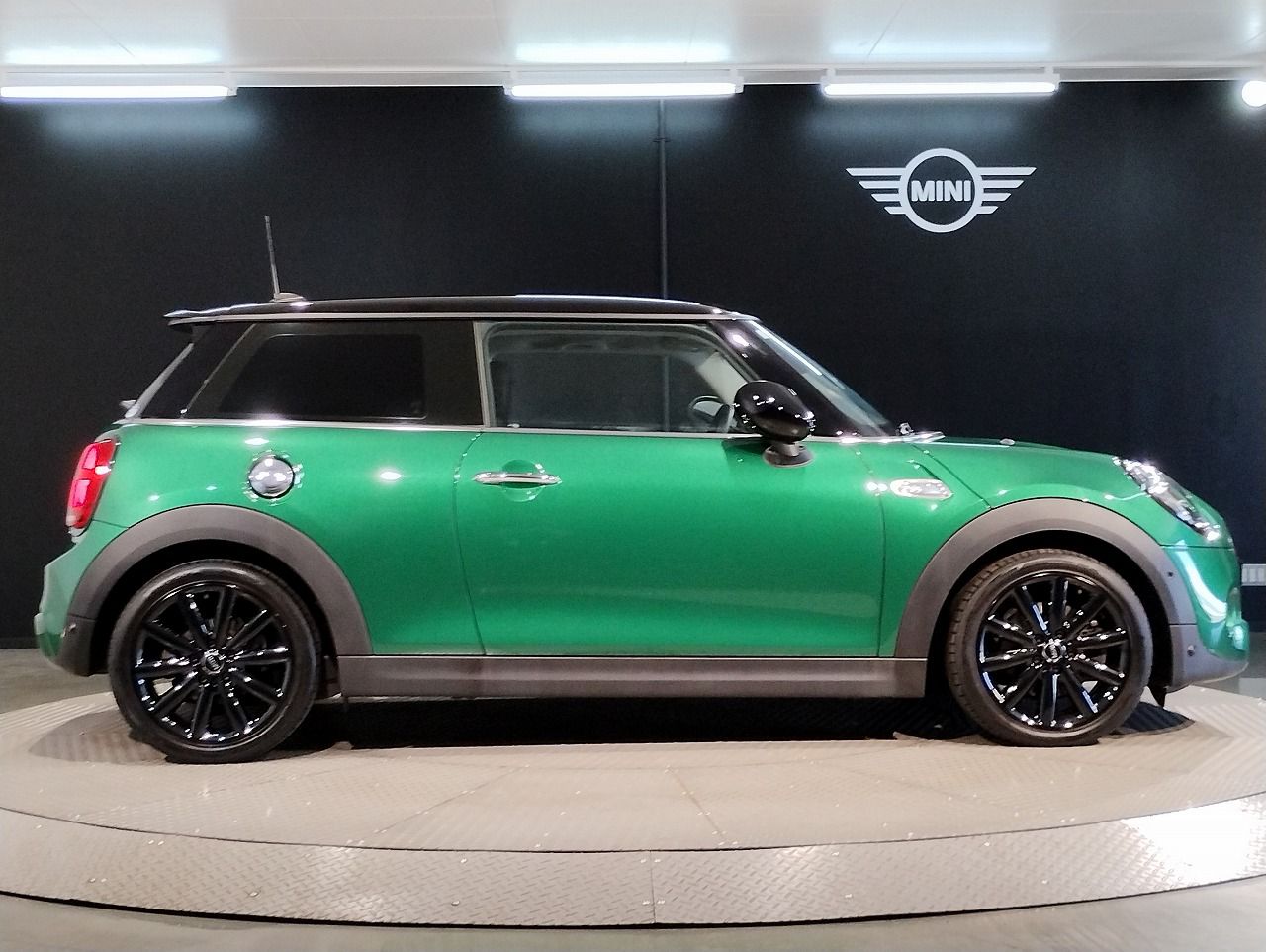 F56 MINI Cooper S 3-Door Hatch LCI