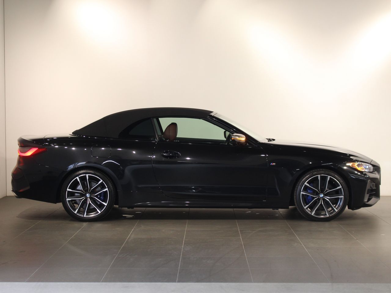 G23 M440i xDrive Convertible RHD