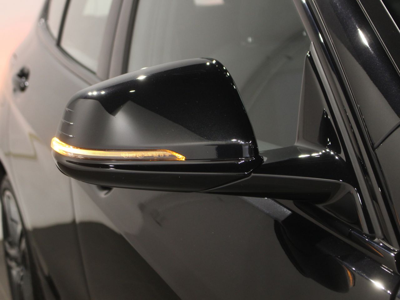 F40 118d Sports Hatch 5-door B47 2.0d