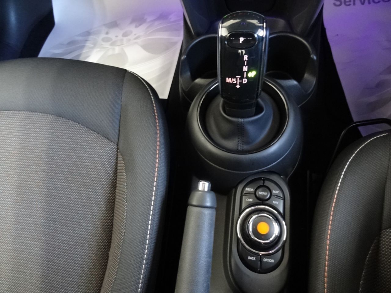 F55 MINI Cooper 5-Door Hatch LCI