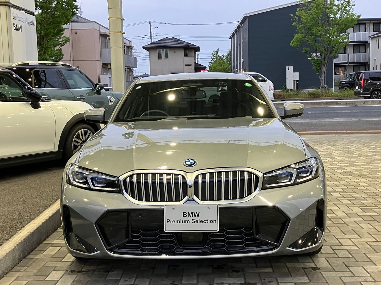 G20 330e Saloon LCI RHD MX