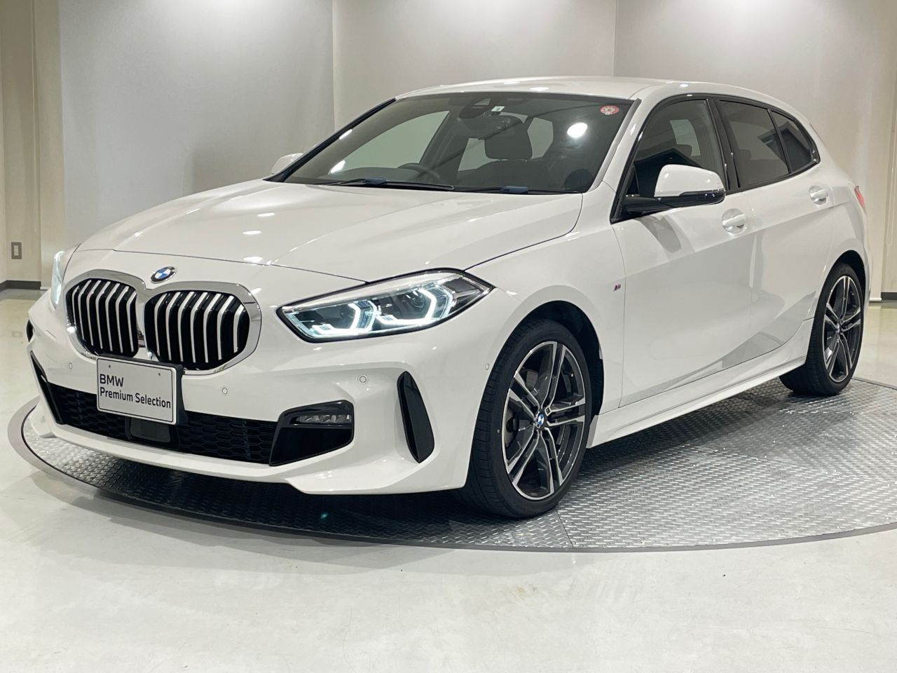 120 Sport Sports Hatch