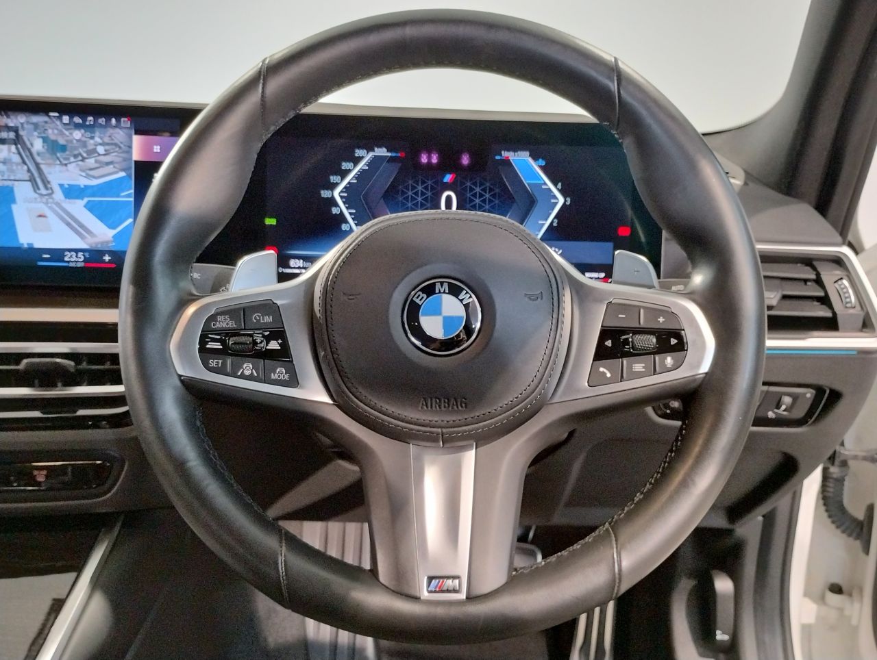 320d xDrive Berline RHD