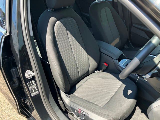 F40 118d Sports Hatch 5-door B47 2.0d
