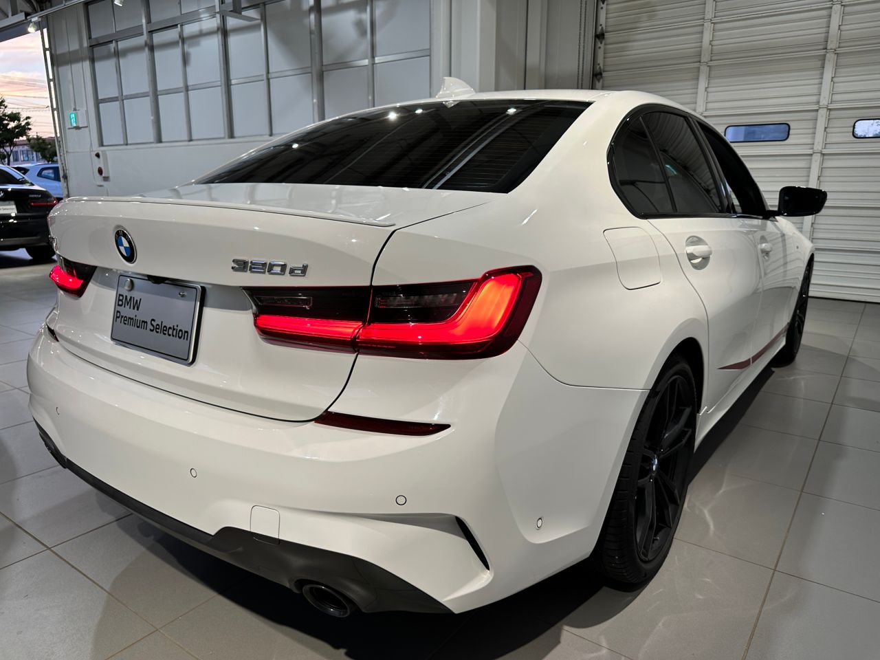 G20 320d xDrive RHD Saloon