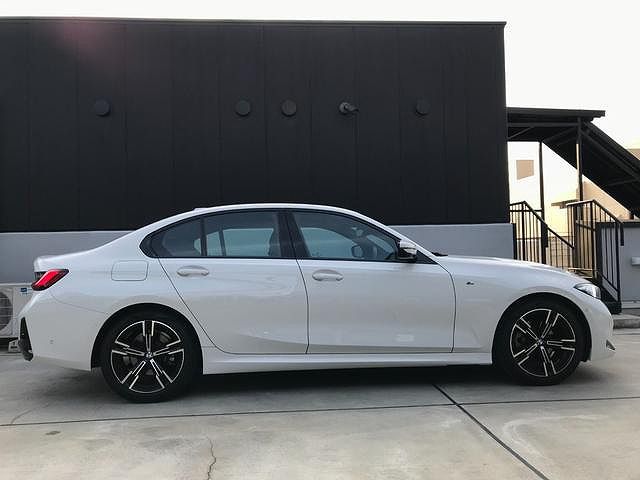 G20 320i Saloon LCI RHD MX