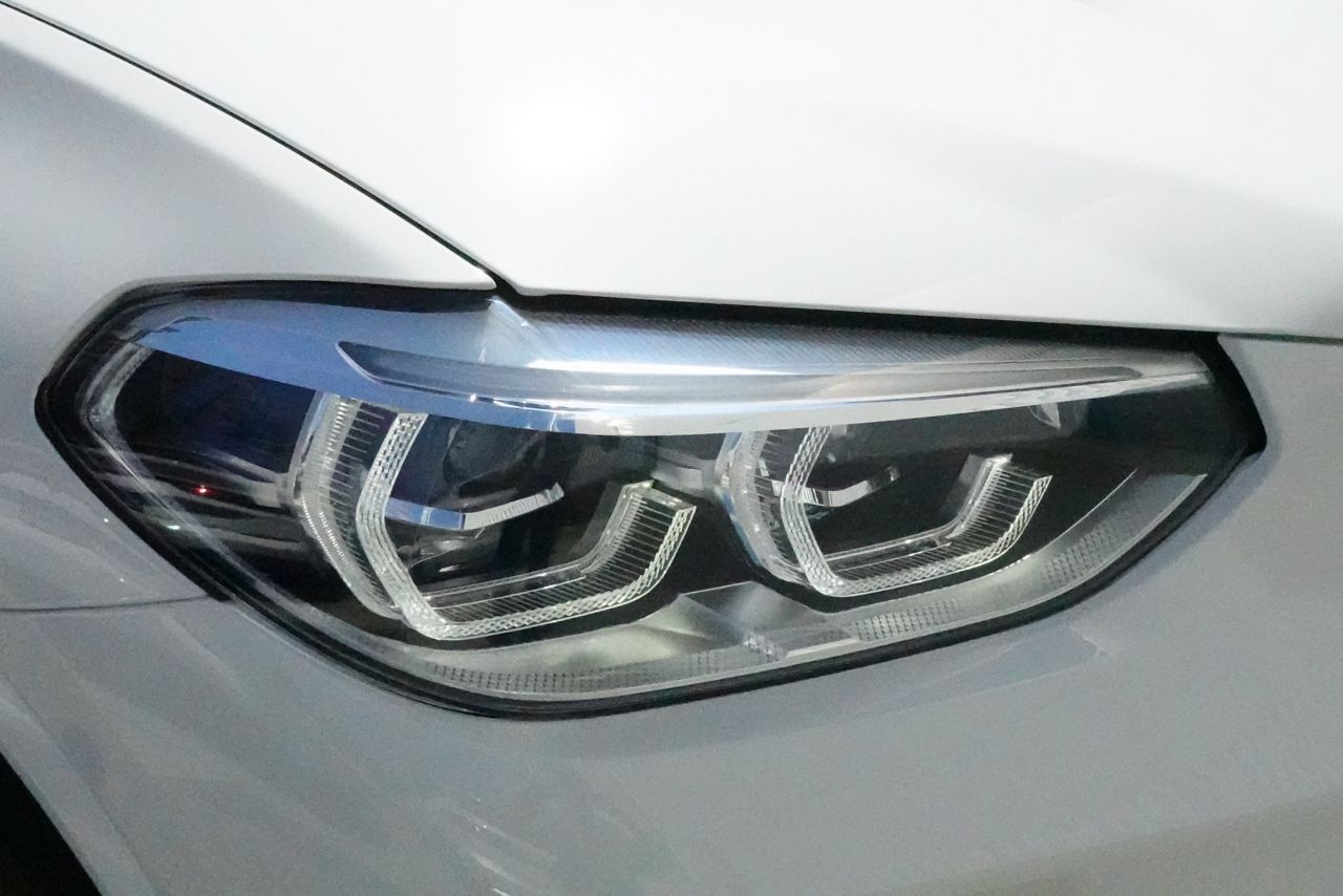 X4 xDrive20d RHD