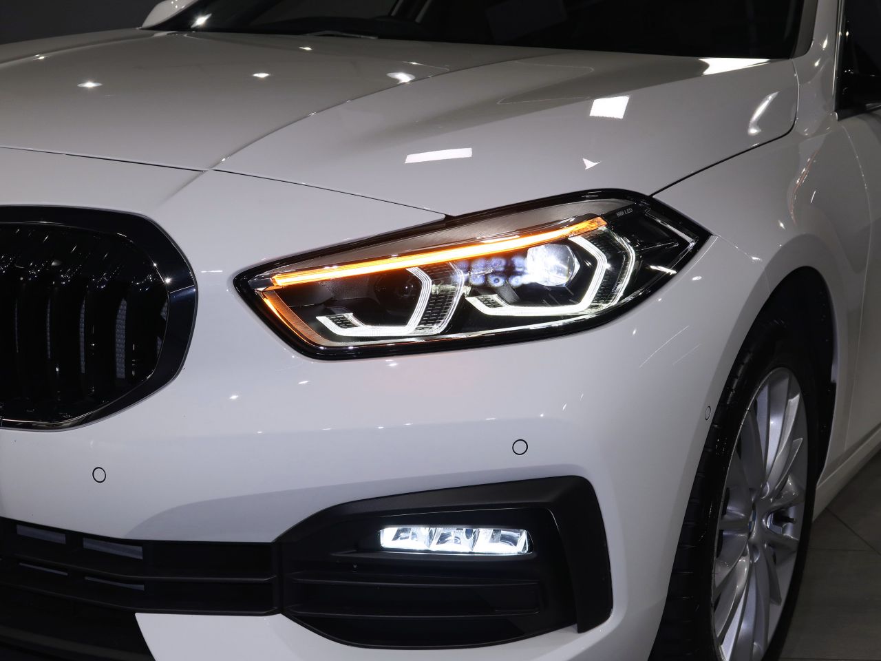 F40 118d Sports Hatch 5-door B47 2.0d