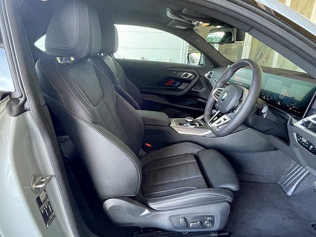 G42 220i Coupe