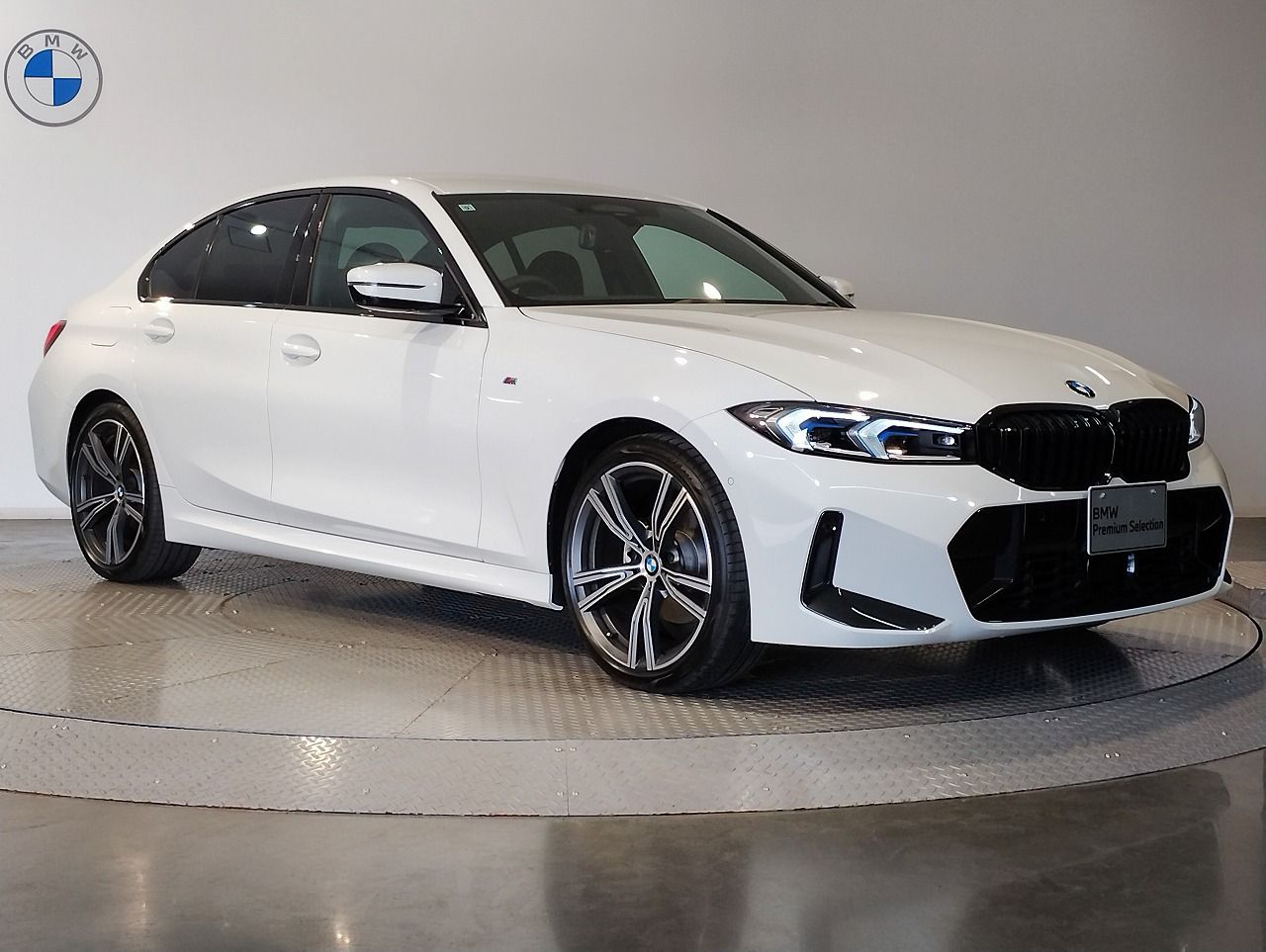 320d xDrive Berline RHD