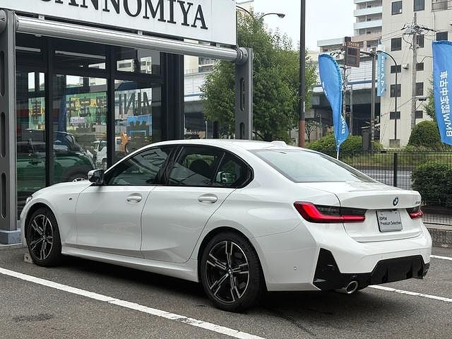 G20 320i Saloon LCI RHD MX