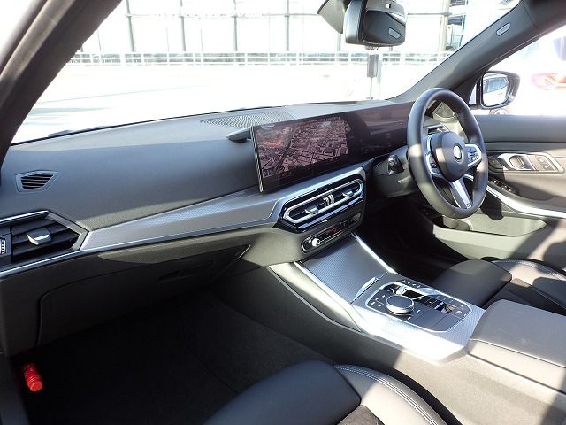 G20 320i Saloon LCI RHD MX
