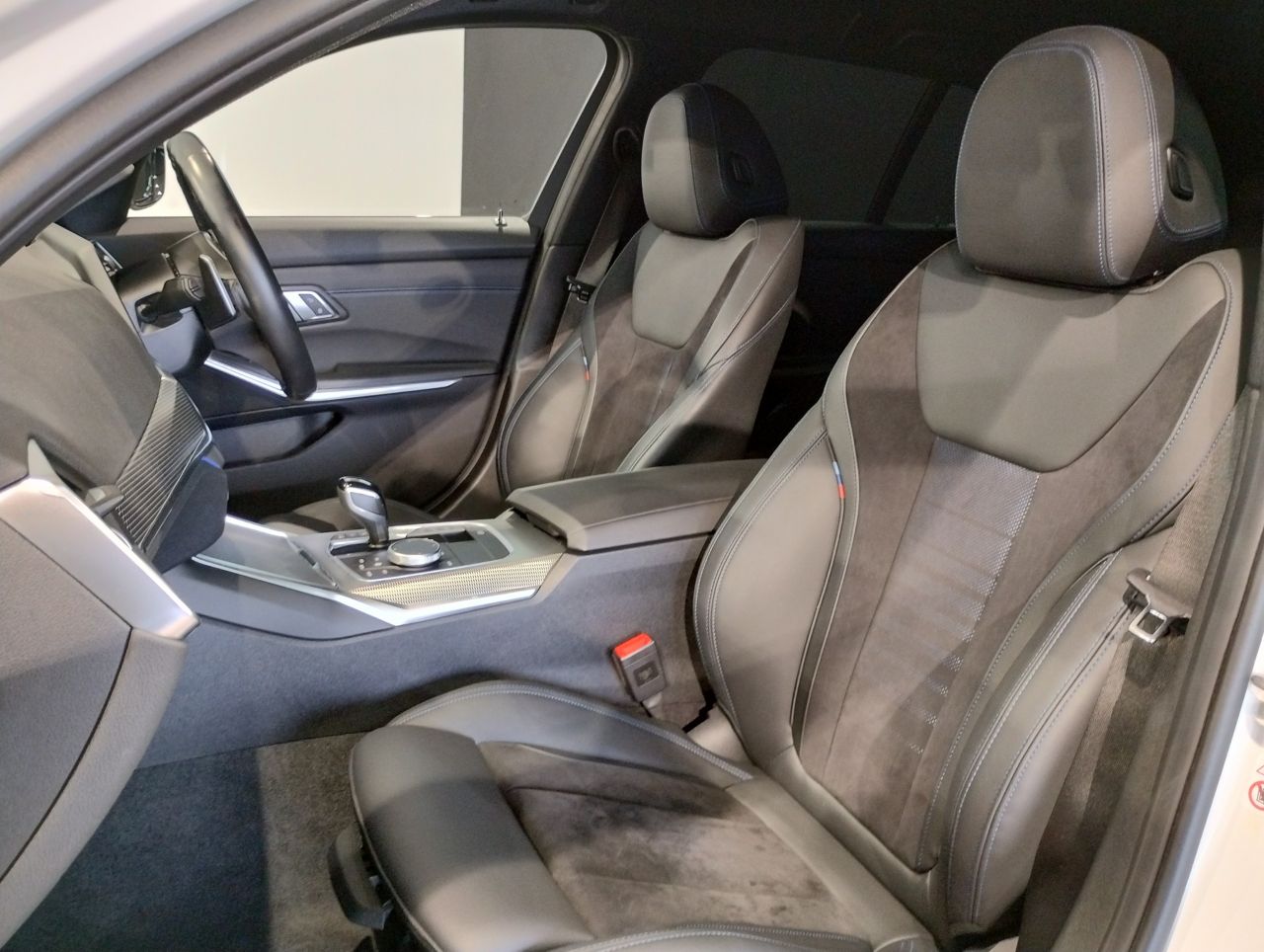 G21 318i Touring