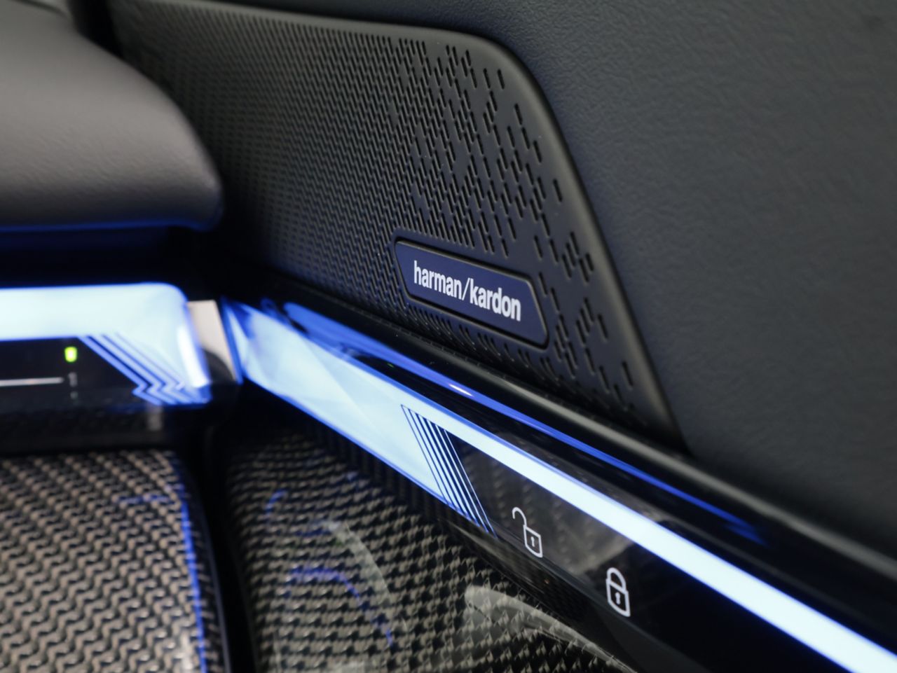 BMW i5 M60 xDrive Sedan RHD