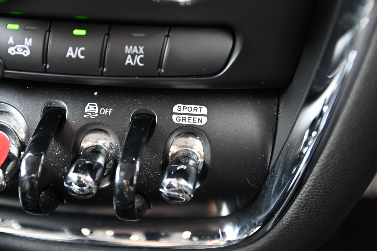 MINI COOPER S CLUBMAN