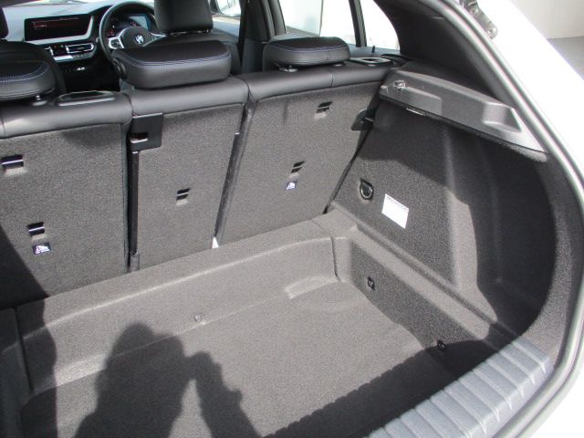 F40 118d Sports Hatch 5-door B47 2.0d