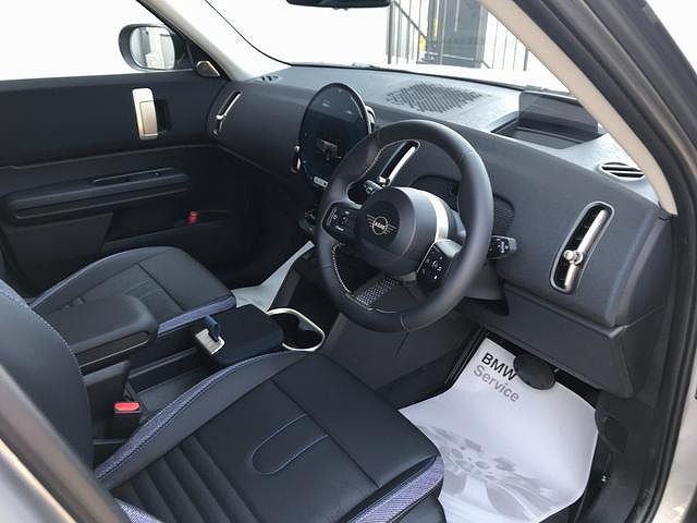 U25 MINI Countryman SE ALL4