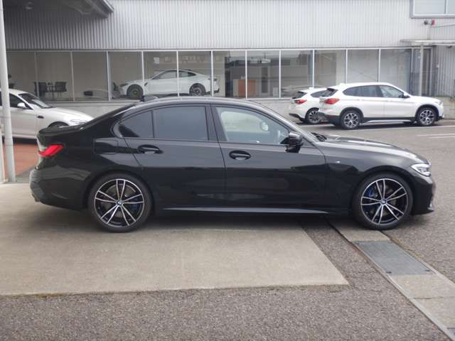 330i Berline RHD