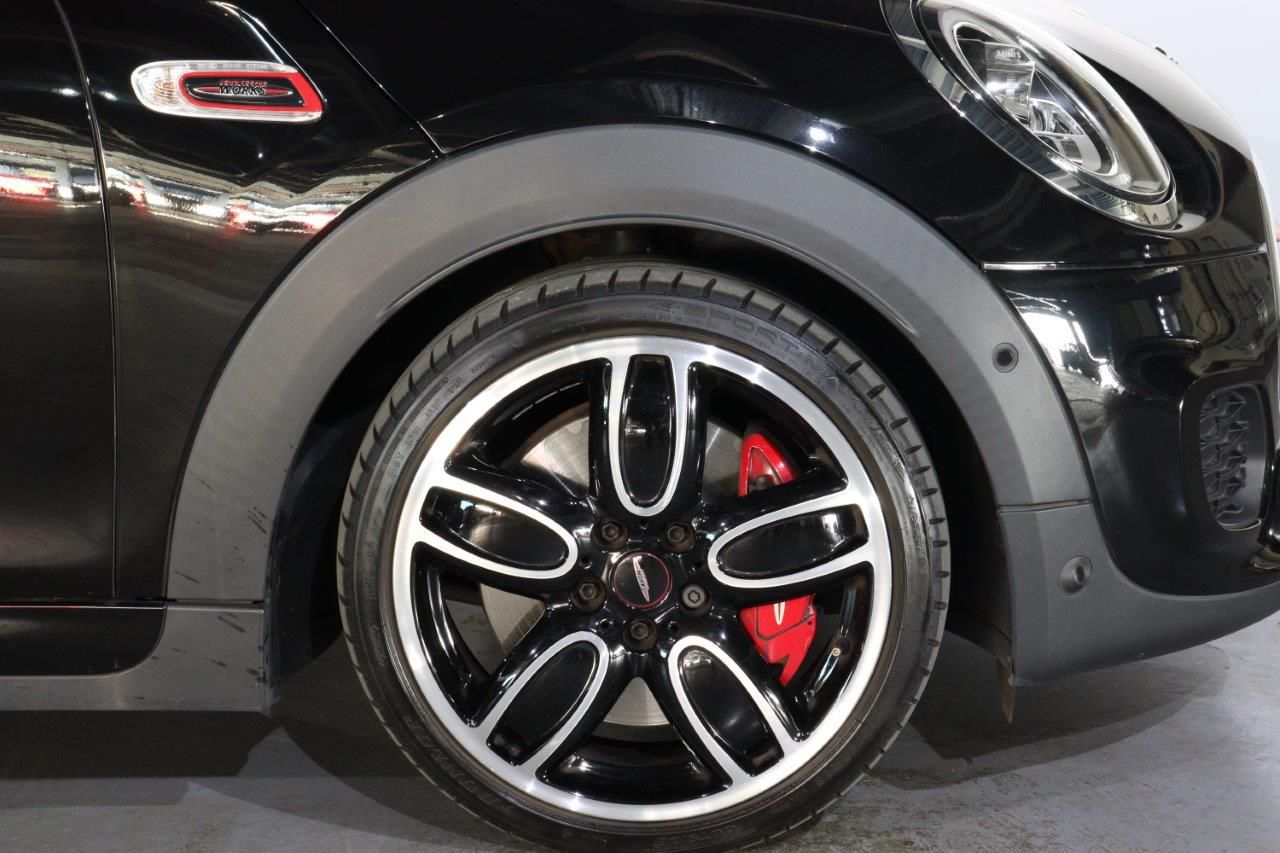 F56 MINI JOHN COOPER WORKS