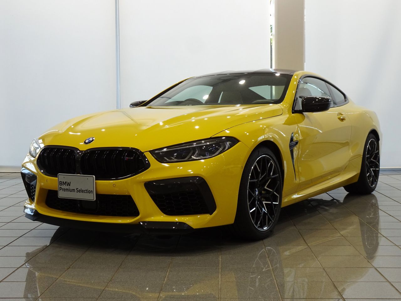 M8 Coupe