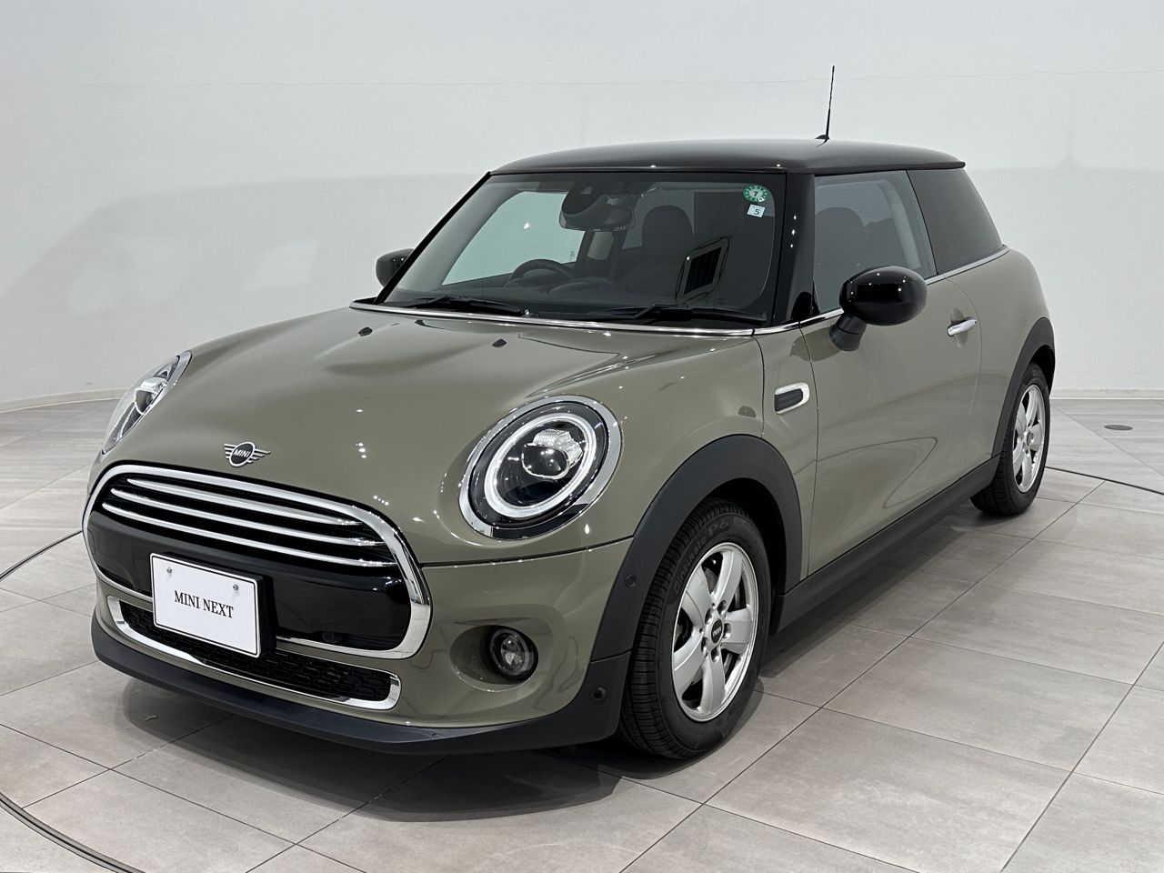 MINI COOPER 3 DOOR.