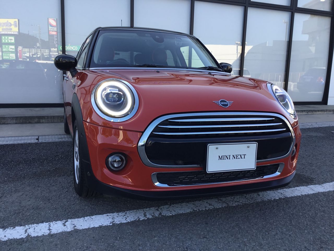 F55 MINI Cooper 5-Door Hatch LCI