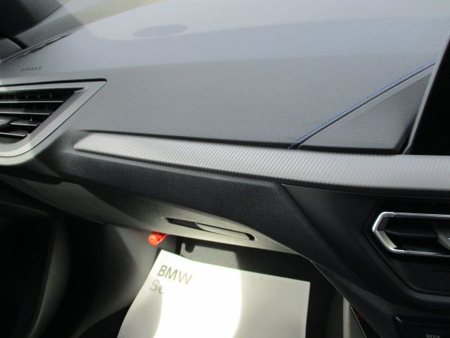 F40 118d Sports Hatch 5-door B47 2.0d