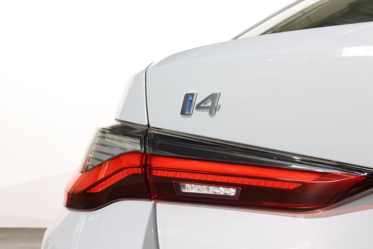 G26 i4 eDrive35 RHD