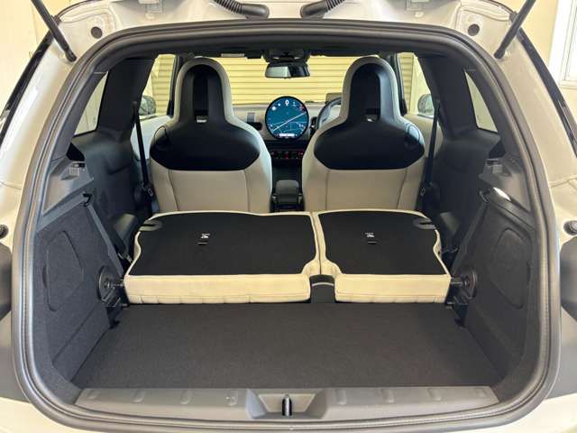 F66 MINI Cooper C 3Dr