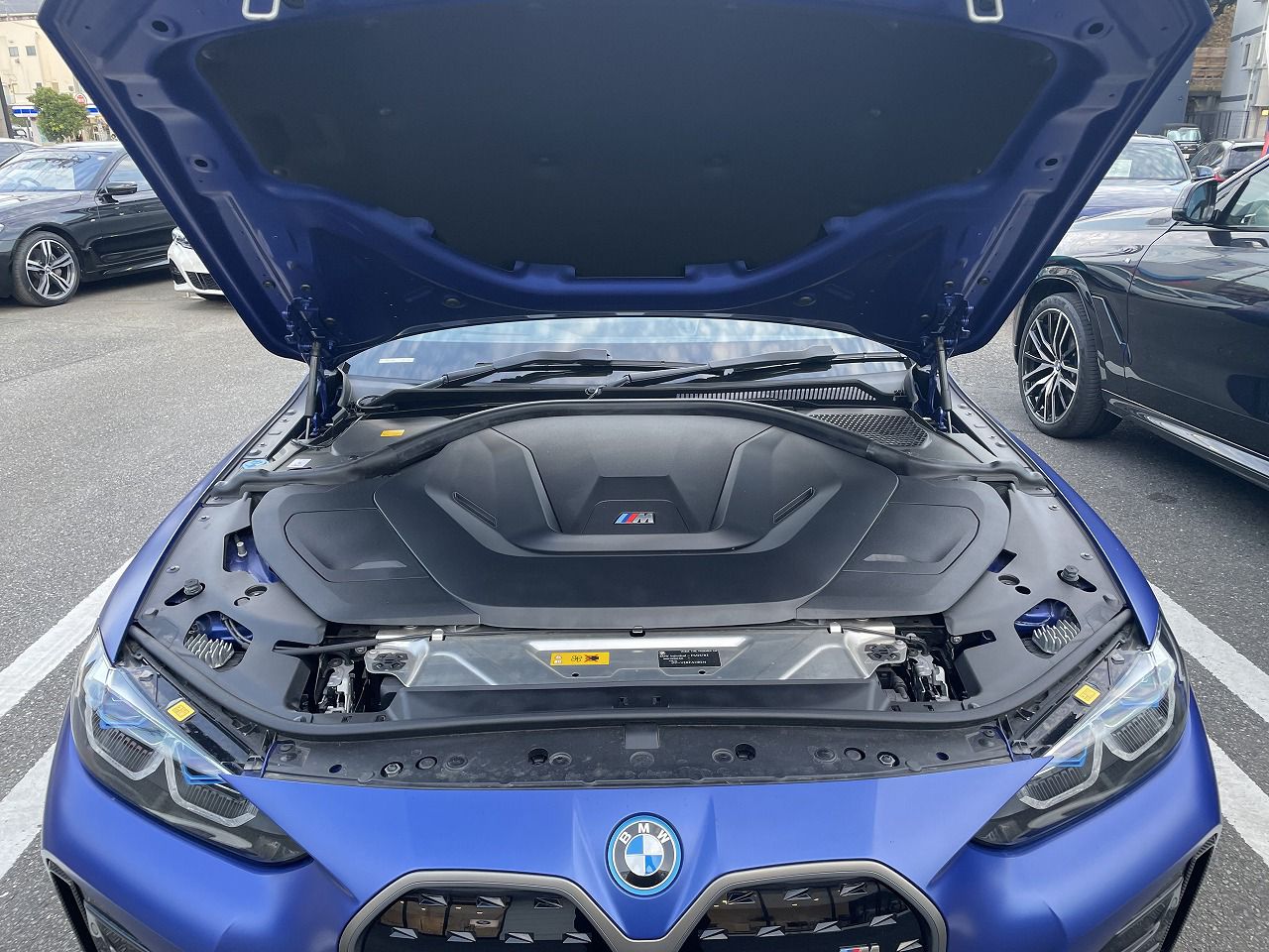 G26 i4 M50 RHD
